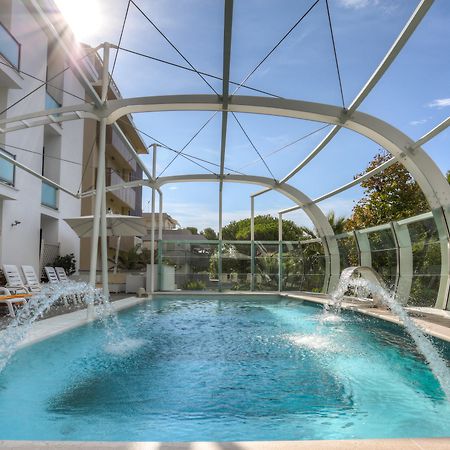 Hotel Boemia Riccione Kültér fotó